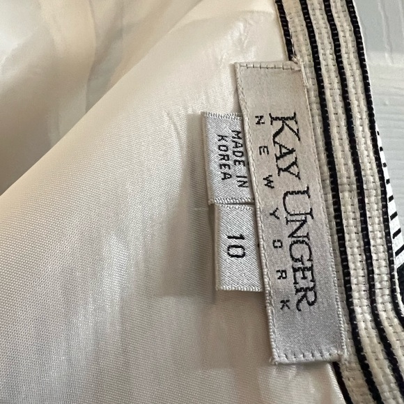 This is absolutely exquisite- wedding apparel - Picture 1 of 11